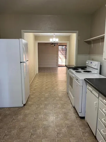 $159,000 | 500 Ave C Northwest, Childress, TX 79201