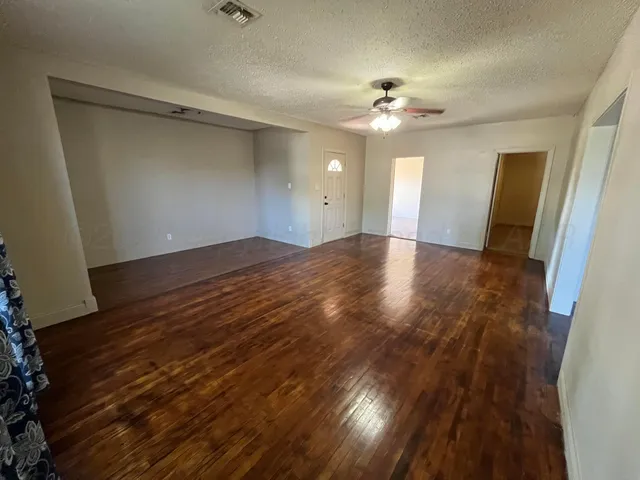 $159,000 | 500 Ave C Northwest, Childress, TX 79201