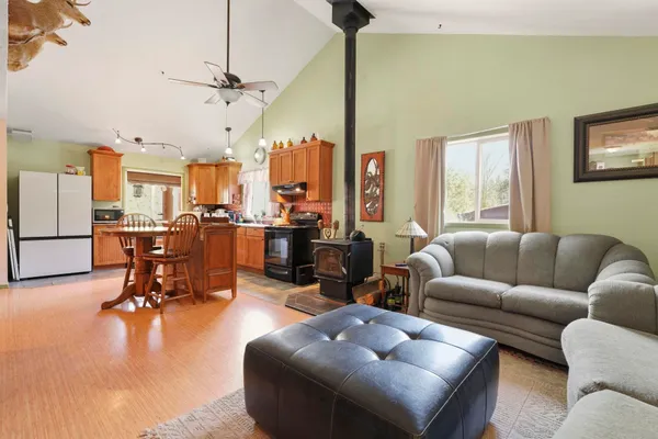 $435,000 | 3031 B Quarry-Browns Lake Road, Chewelah, WA 99109