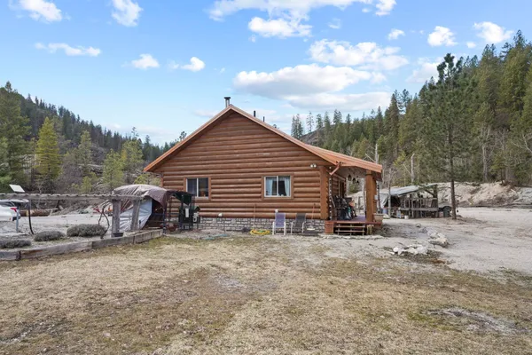 $435,000 | 3031 B Quarry-Browns Lake Road, Chewelah, WA 99109