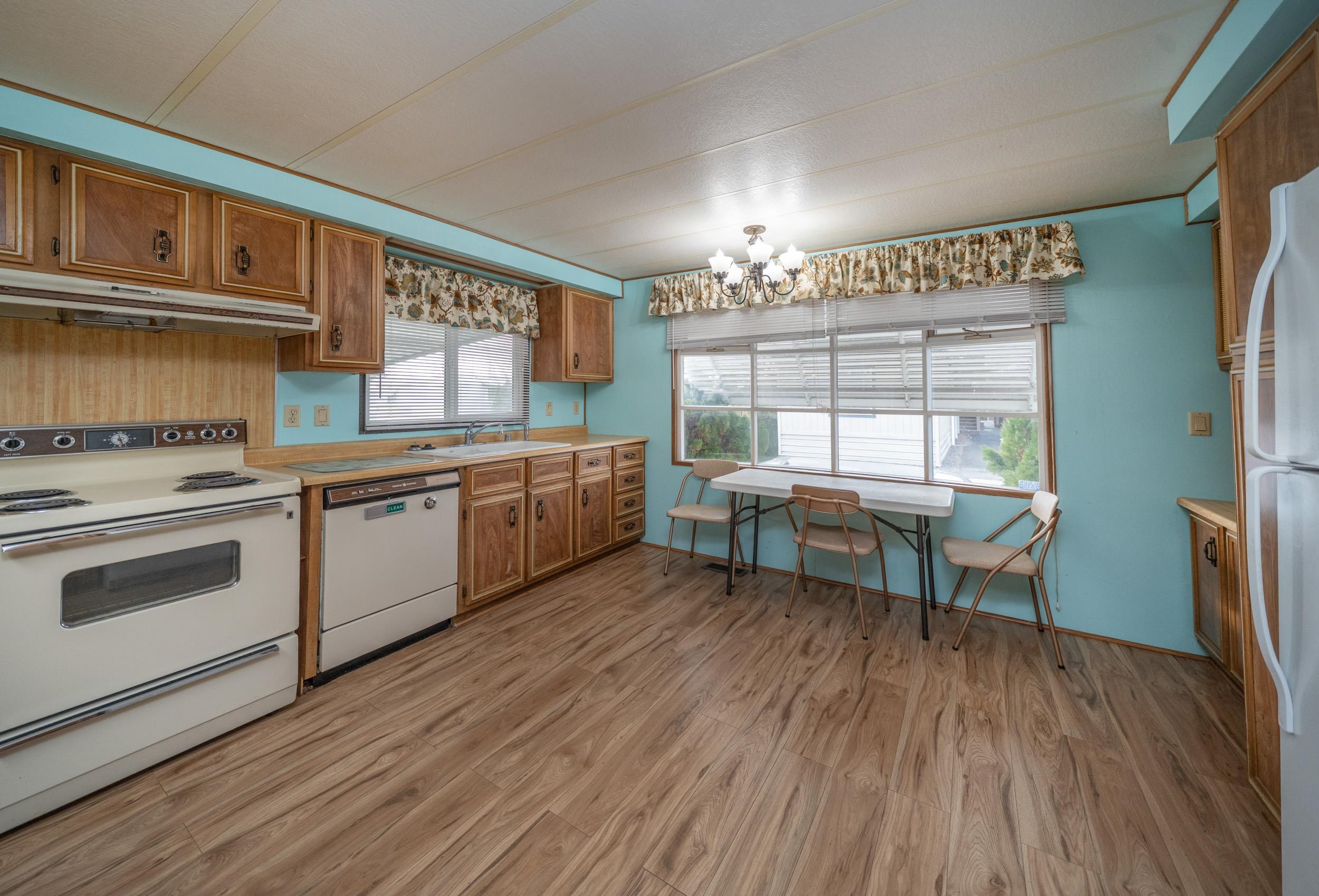 1205 East Lyons Avenue, Unit 162 Spokane, WA 99208 - Photo 8 of 35