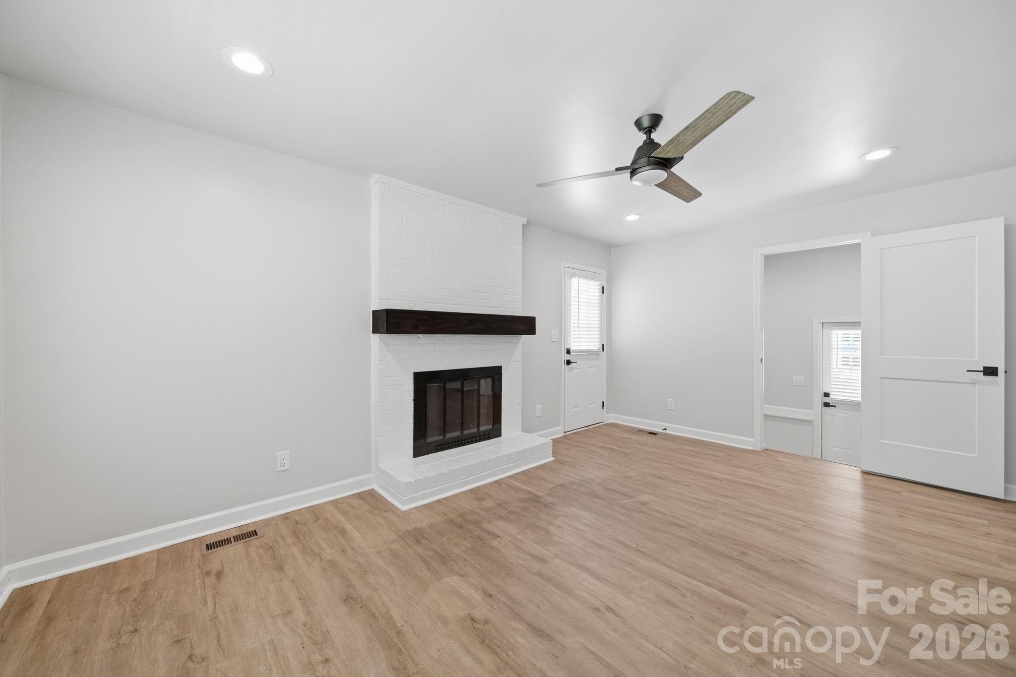 6319 Thermal Road Charlotte, NC 28211 - Photo 22 of 41