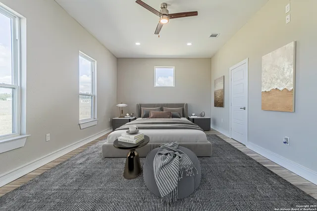 $525,000 | 16923 Rancho Escondido, Atascosa, TX 78002