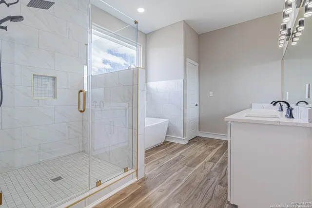 $525,000 | 16923 Rancho Escondido, Atascosa, TX 78002