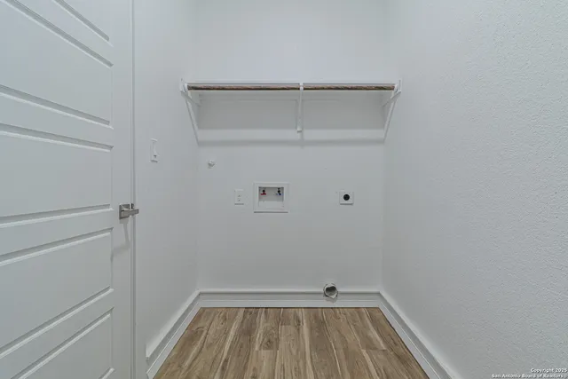 $525,000 | 16923 Rancho Escondido, Atascosa, TX 78002