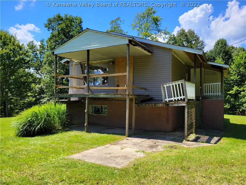 301 1/2 Hunter Road Charleston, WV 25311 - Photo 5 of 15 Gallery Image 5