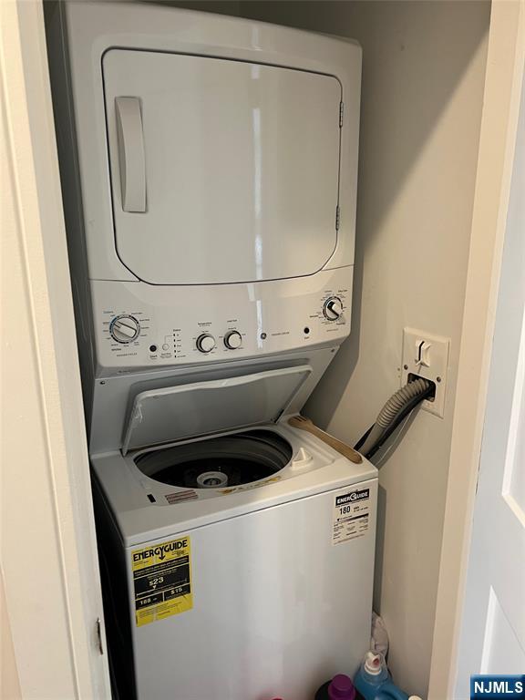 140 Overlook Avenue, Unit D 1 Hackensack, NJ 07601 - Photo 14 of 16
