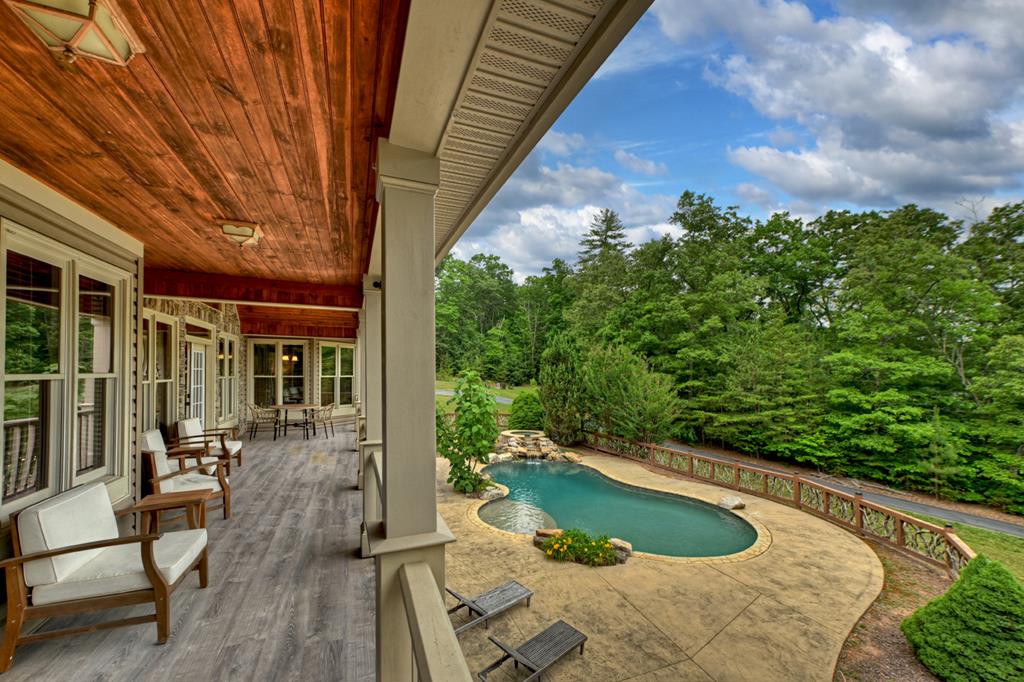 224 Sanders Road Blue Ridge, GA 30513 - Photo 20 of 71