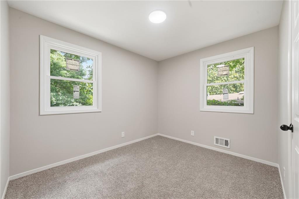 4913 Bartlett Road Forest Park, GA 30297 - Photo 22 of 30