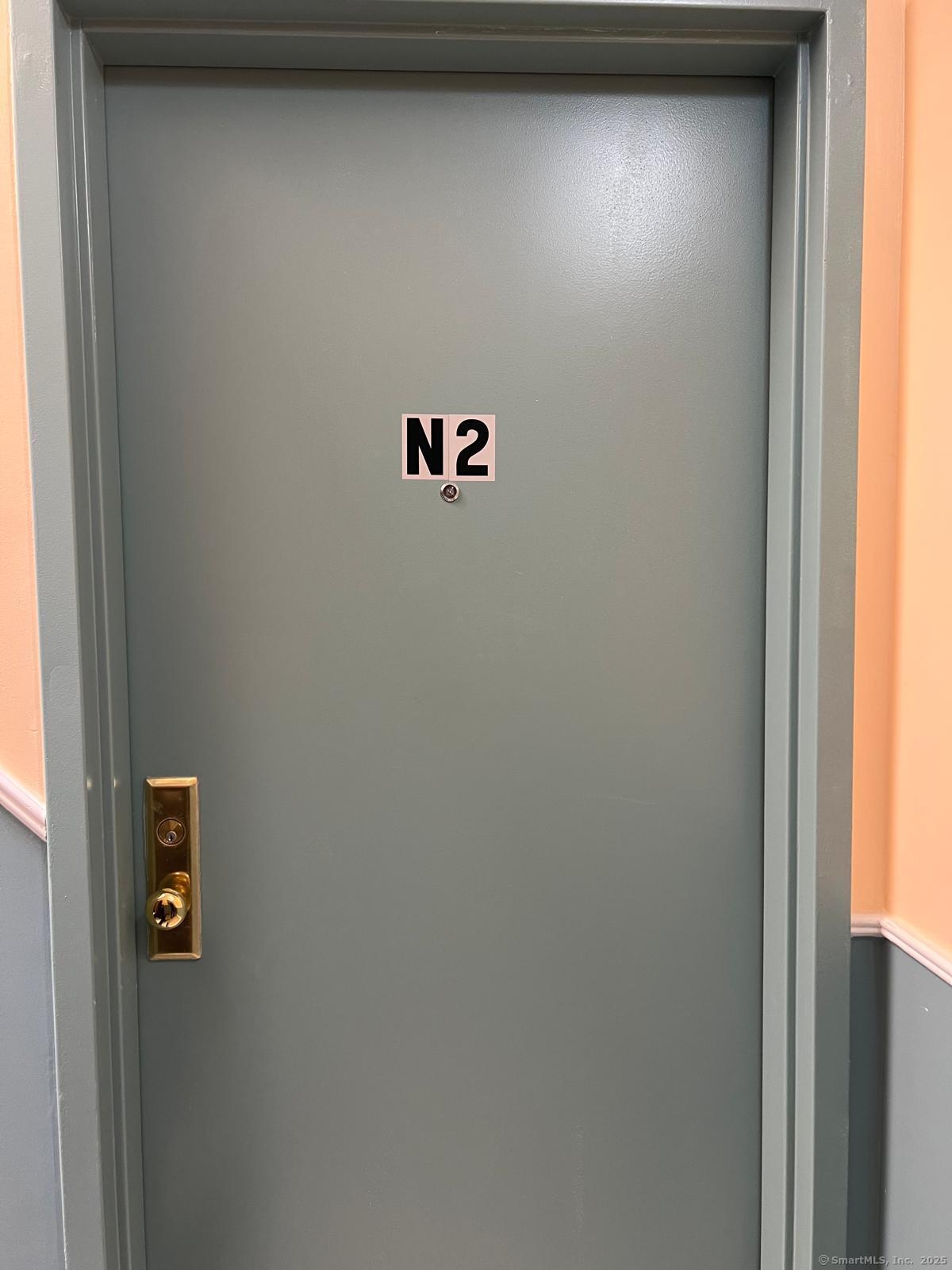 79 Barbour Street, Unit N2 Hartford, CT 06120 - Photo 2 of 7 a view of a closet