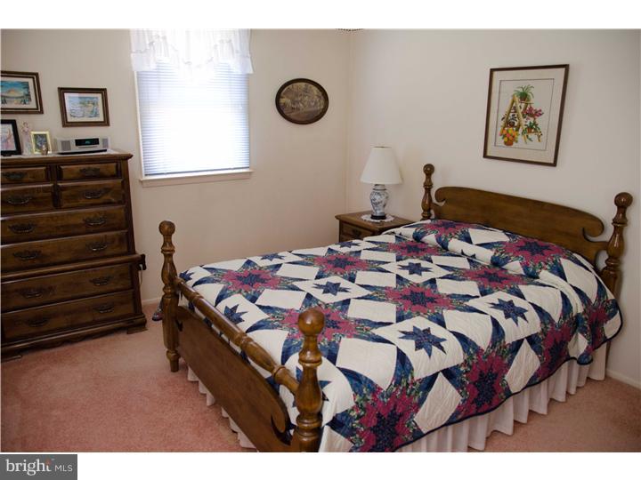 15148 Carter Road Philadelphia, PA 19116 - Photo 13 of 19 Gallery Image 13