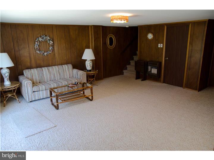 15148 Carter Road Philadelphia, PA 19116 - Photo 16 of 19 Gallery Image 16