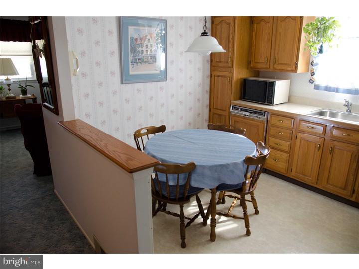 15148 Carter Road Philadelphia, PA 19116 - Photo 8 of 19 Gallery Image 8