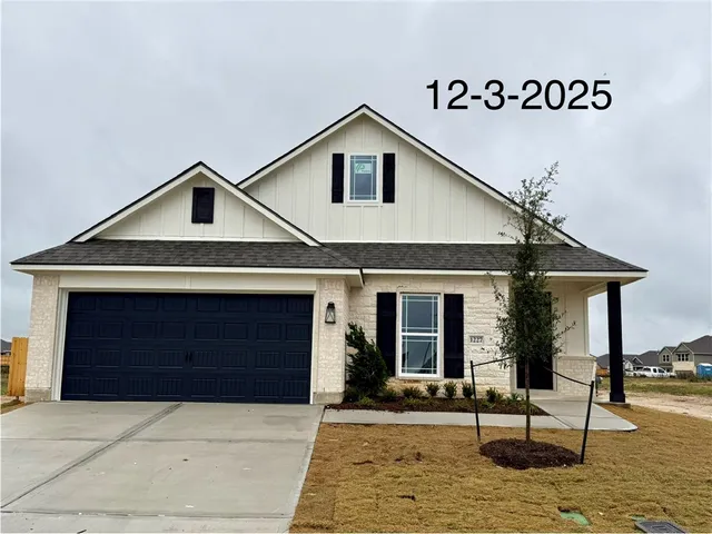 $329,900 | 1227 Patriot Drive, College Station, TX 77845