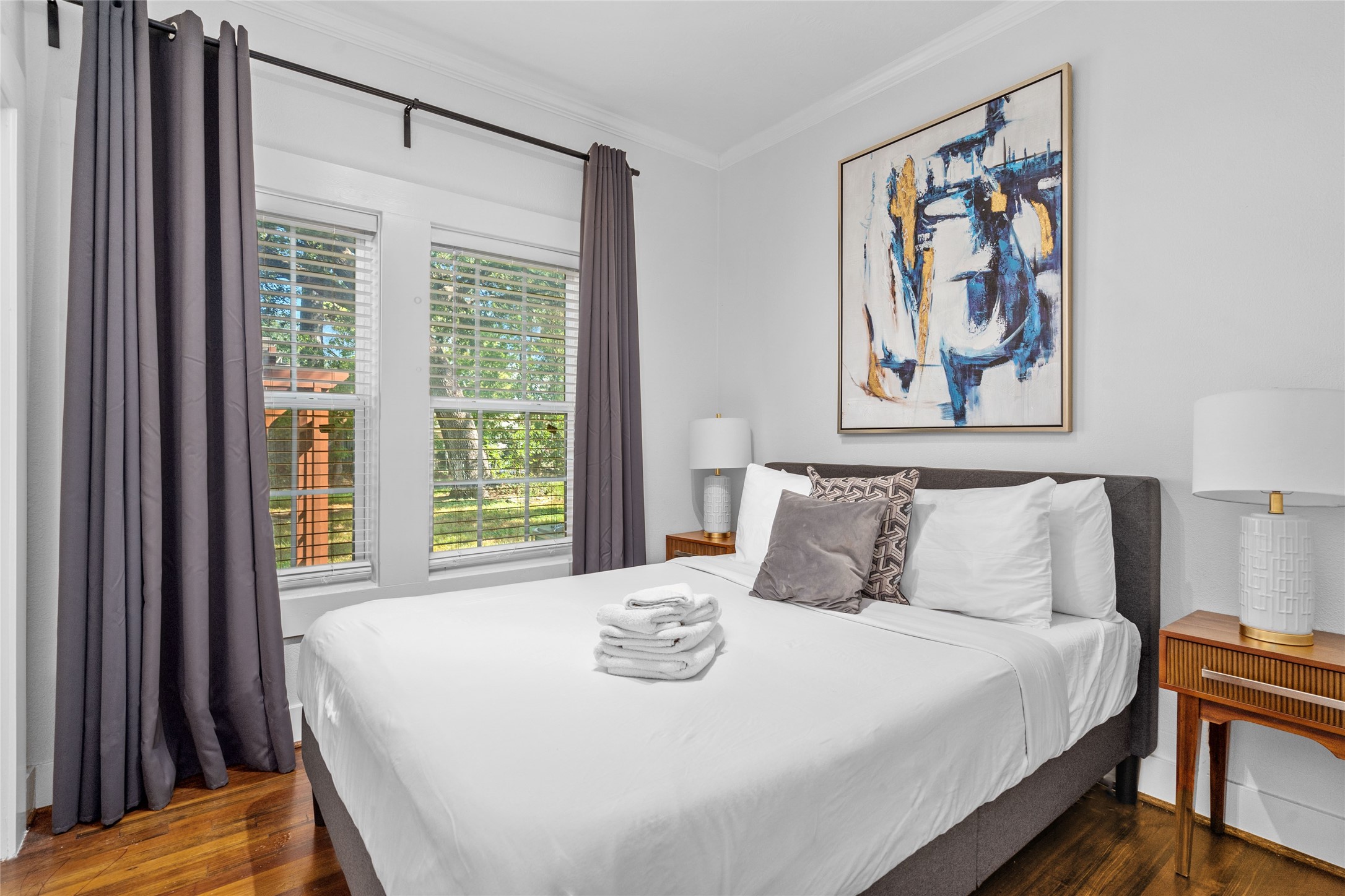 5302 Lindsay Street Houston, TX 77023 - Photo 13 of 37 a bedroom with a bed and a window