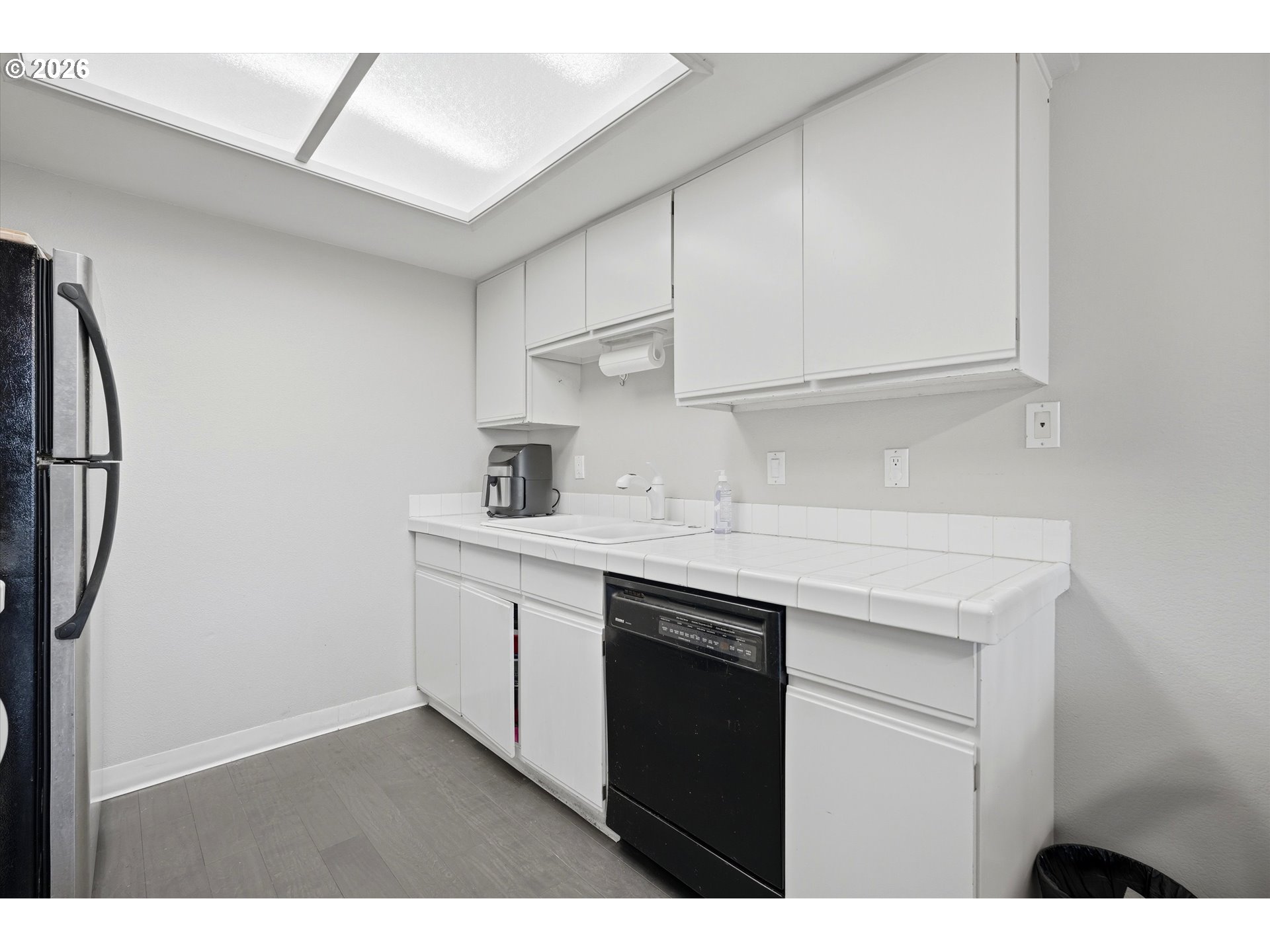 86 Kingsgate Road, Unit H203 Lake Oswego, OR 97035 - Photo 12 of 41