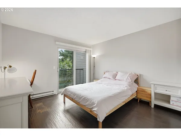 $275,000 | 86 Kingsgate Road, Unit H203, Lake Oswego, OR 97035