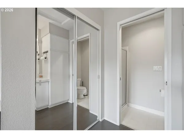 $275,000 | 86 Kingsgate Road, Unit H203, Lake Oswego, OR 97035