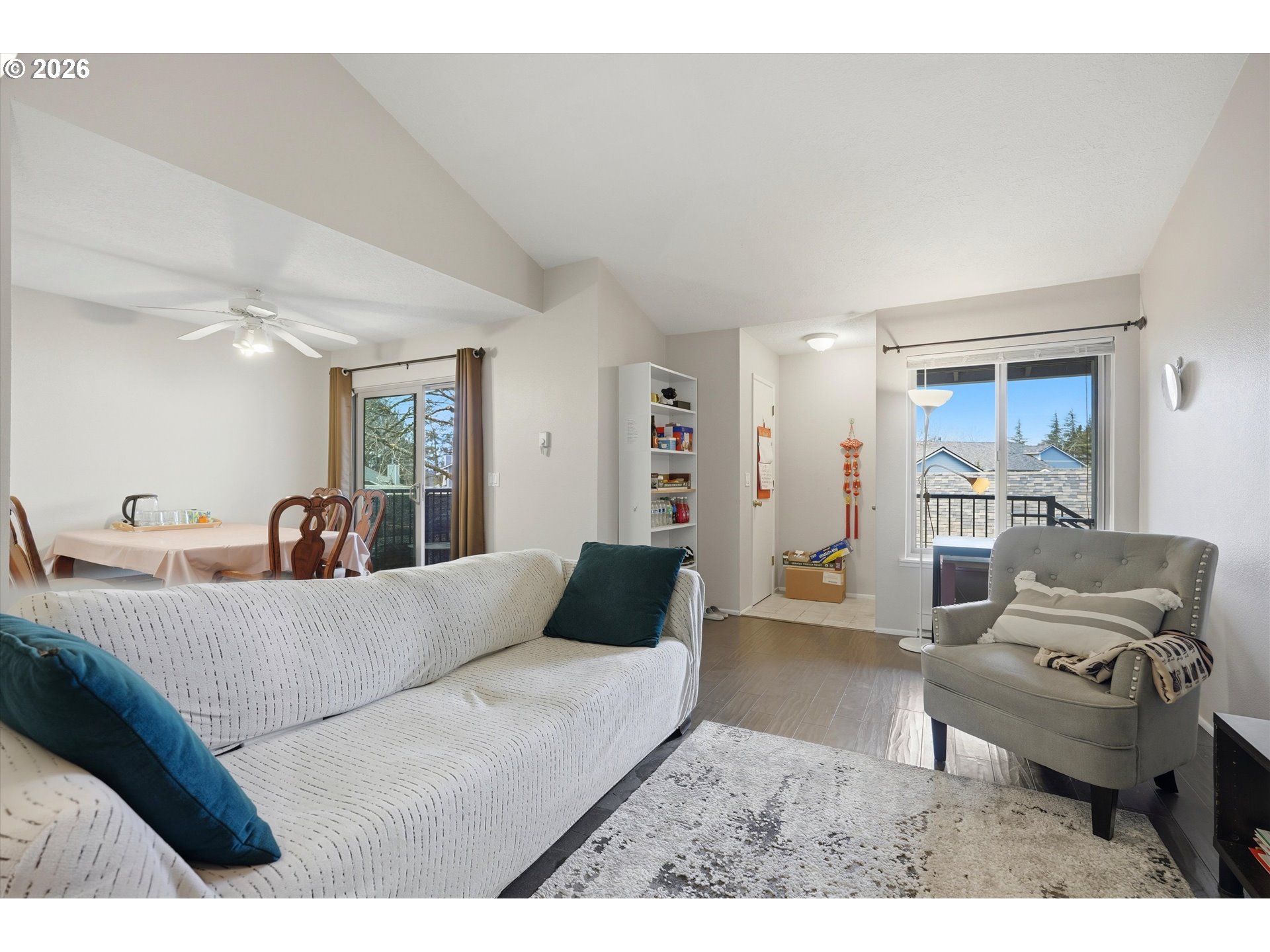 86 Kingsgate Road, Unit H203 Lake Oswego, OR 97035 - Photo 5 of 41