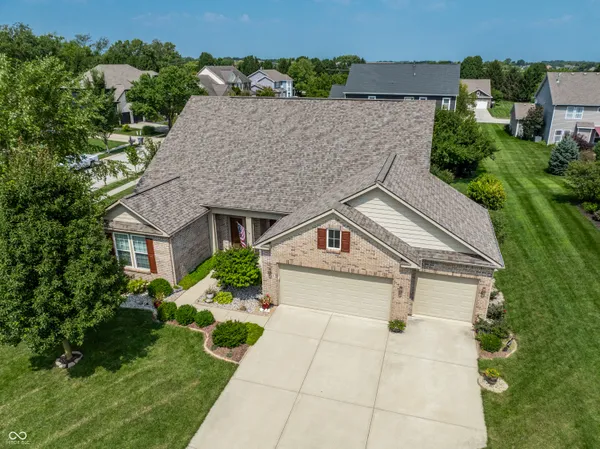 $549,900 | 7658 Winding Lake Drive East, Noblesville, IN 46062