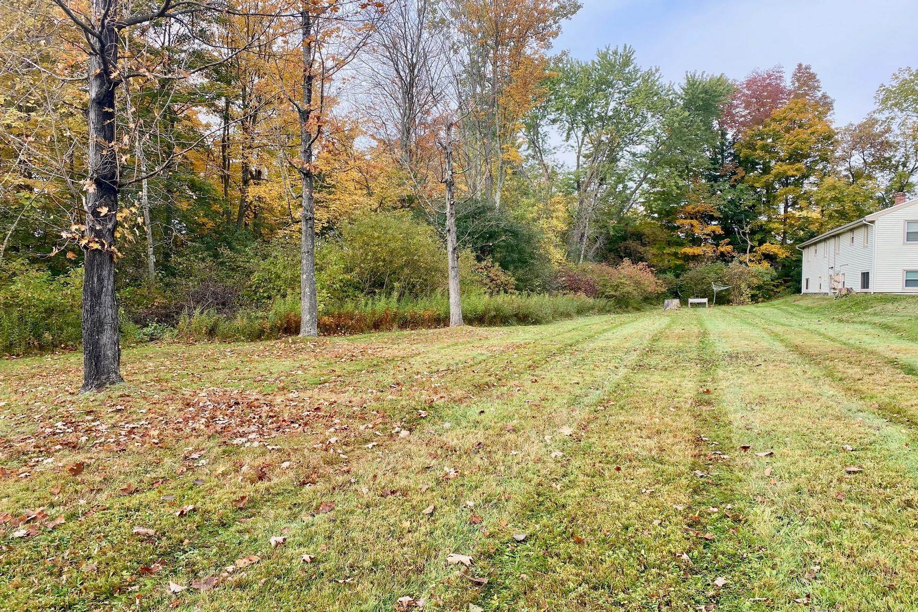 80 Engrem Avenue, Unit 1 Rutland, VT 05701 - Photo 12 of 14