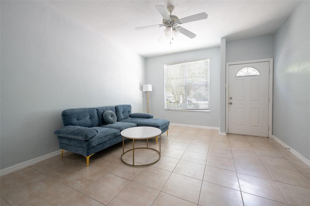 3860 Southwest 20th Avenue, Unit 1808 Gainesville, FL 32607 - Photo 5 of 21