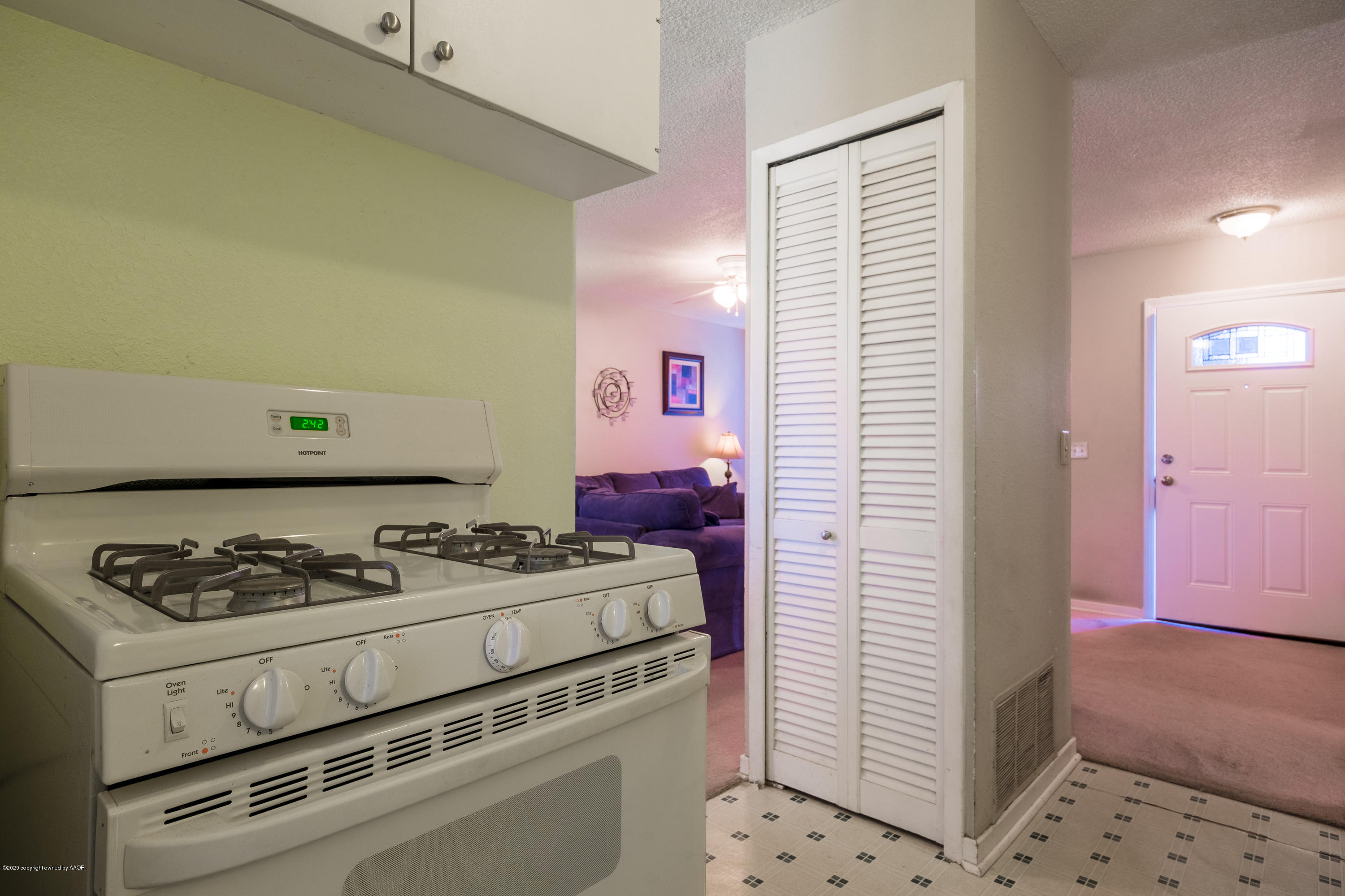 5302 Allen Street Amarillo, TX 79110 - Photo 13 of 28 Kitchen-3