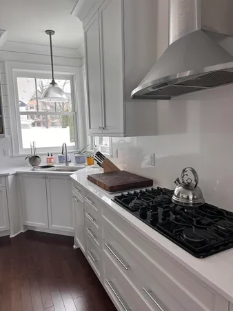 $3,499,900 | 222 East Pleasant Street, Oconomowoc, WI 53066