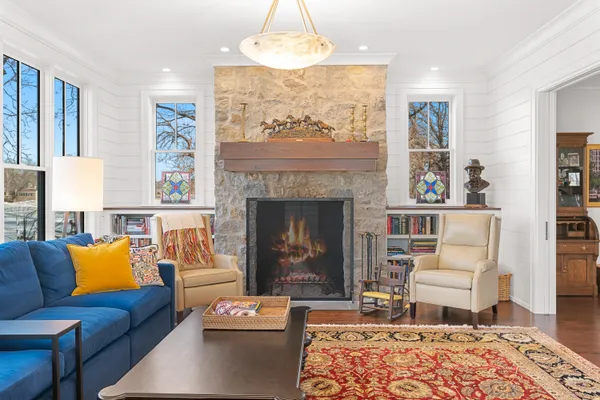 $3,499,900 | 222 East Pleasant Street, Oconomowoc, WI 53066