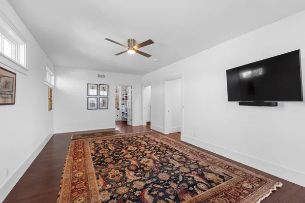 $3,499,900 | 222 East Pleasant Street, Oconomowoc, WI 53066