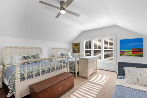 $3,499,900 | 222 East Pleasant Street, Oconomowoc, WI 53066