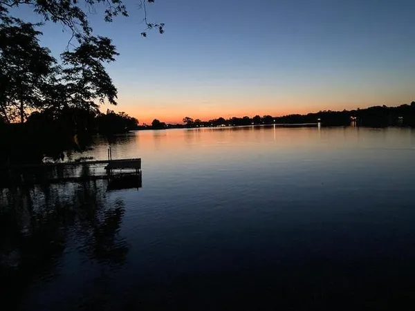 $3,499,900 | 222 East Pleasant Street, Oconomowoc, WI 53066