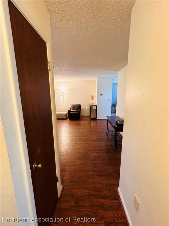 119 Parkview Road Sebring, FL 33870 - Photo 14 of 19 a view of a walk in closet