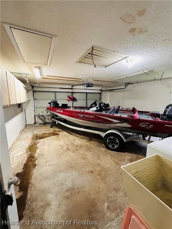 119 Parkview Road Sebring, FL 33870 - Photo 19 of 19 a view of car garage