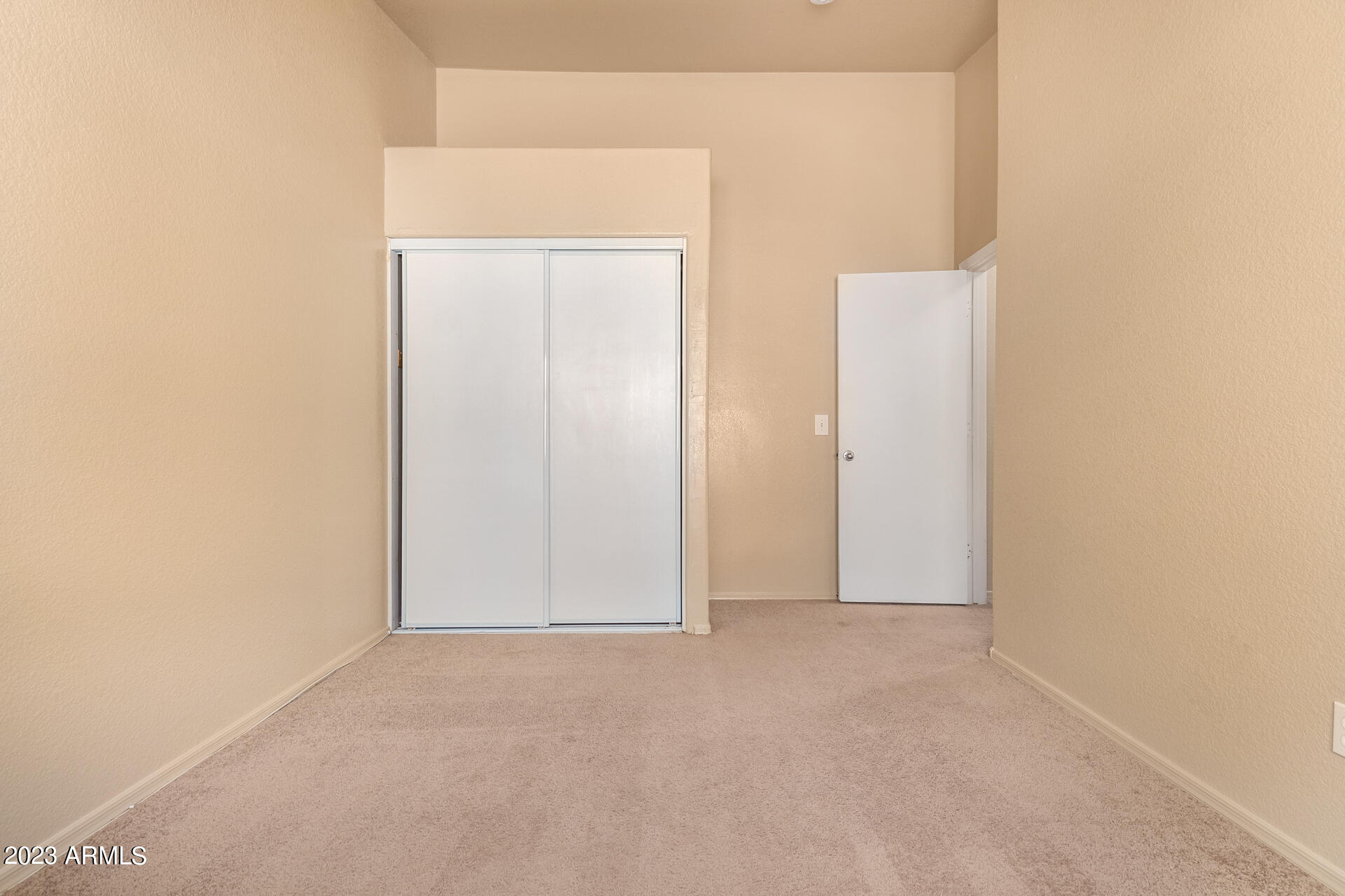 15002 West Redfield Road Surprise, AZ 85379 - Photo 32 of 77 0032-31 - Redfield
