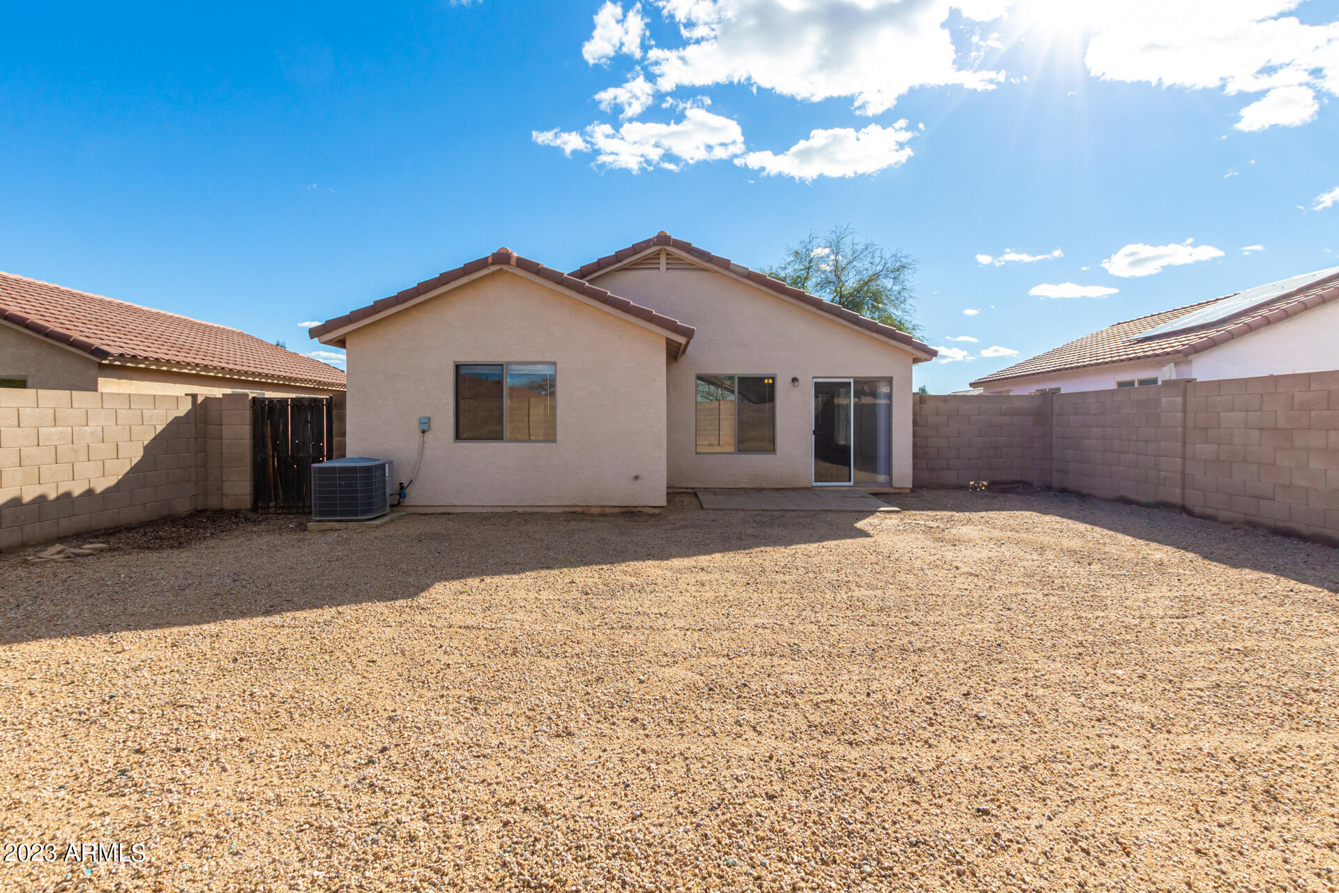 15002 West Redfield Road Surprise, AZ 85379 - Photo 39 of 77 0039-38 - Redfield
