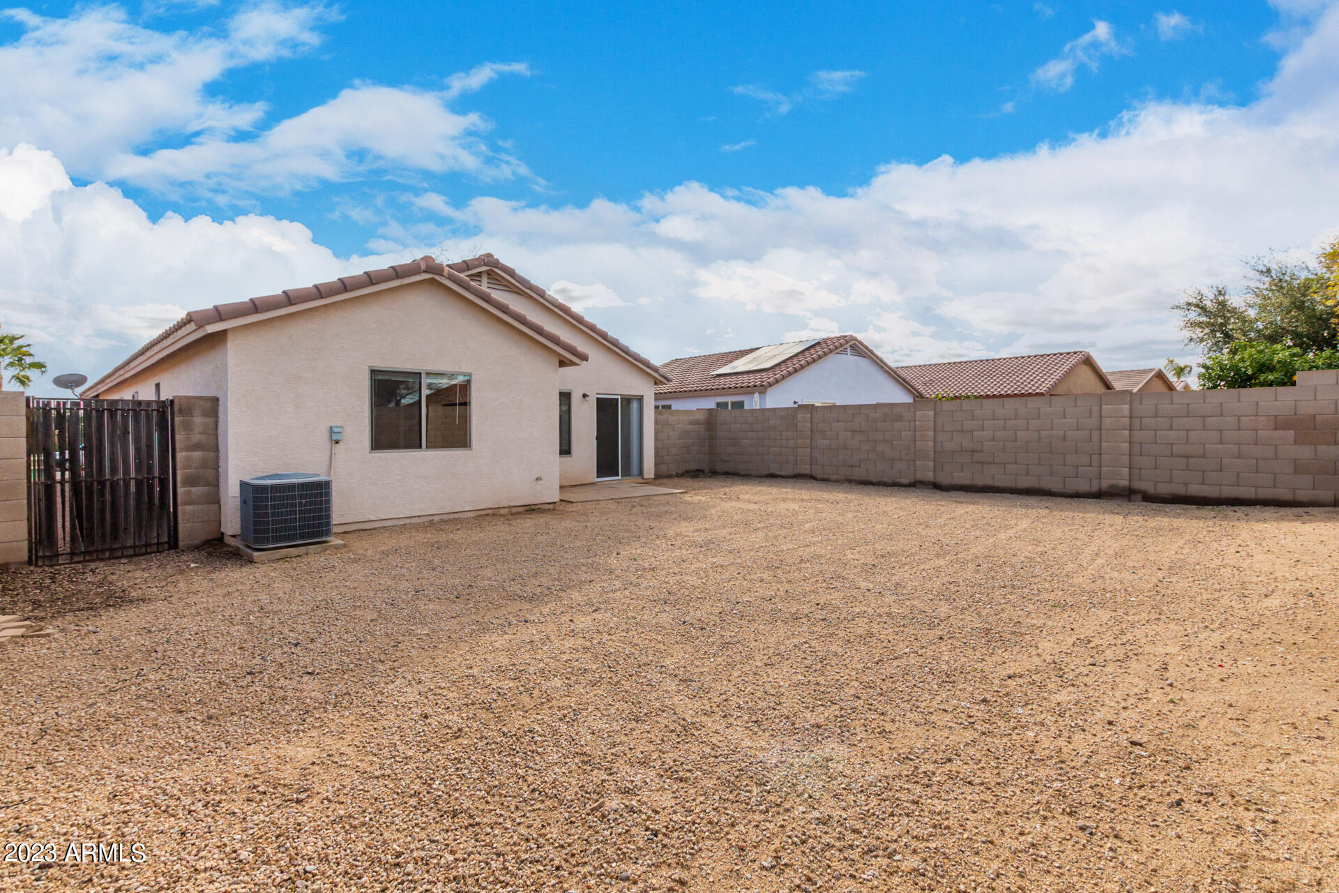 15002 West Redfield Road Surprise, AZ 85379 - Photo 41 of 77 0041-40 - Redfield