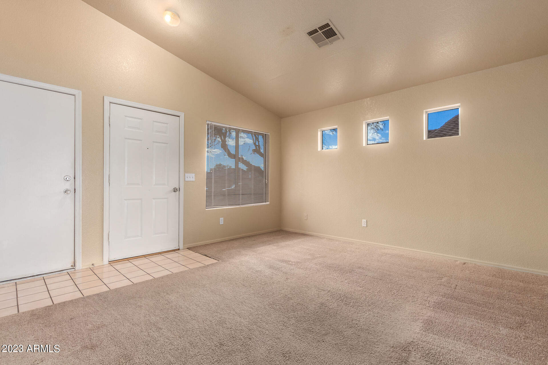 15002 West Redfield Road Surprise, AZ 85379 - Photo 9 of 77 0010-09 - Redfield