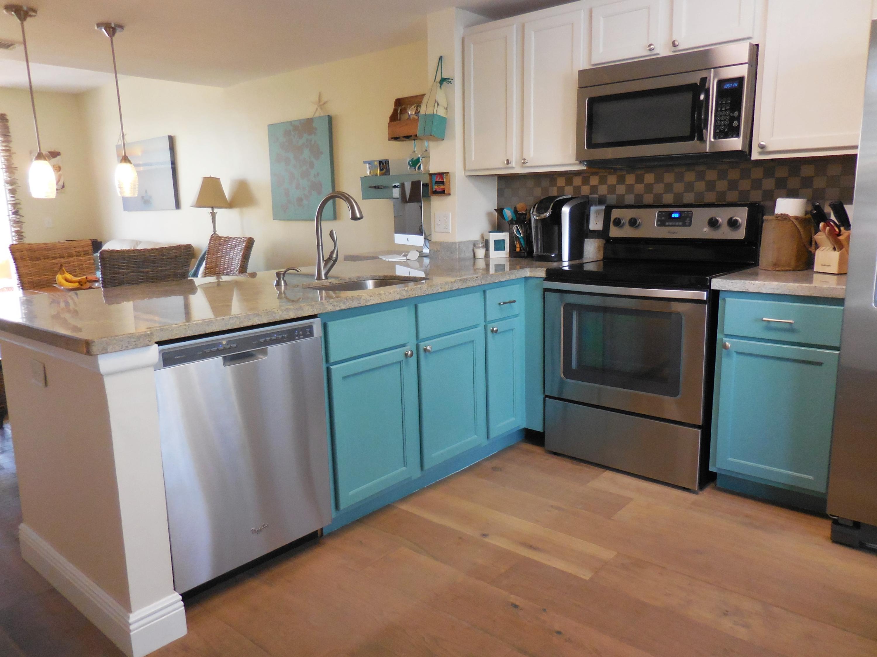 1002 Jeffery Street Boca Raton, FL 33487 - Photo 1 of 42 Updated Kitchen