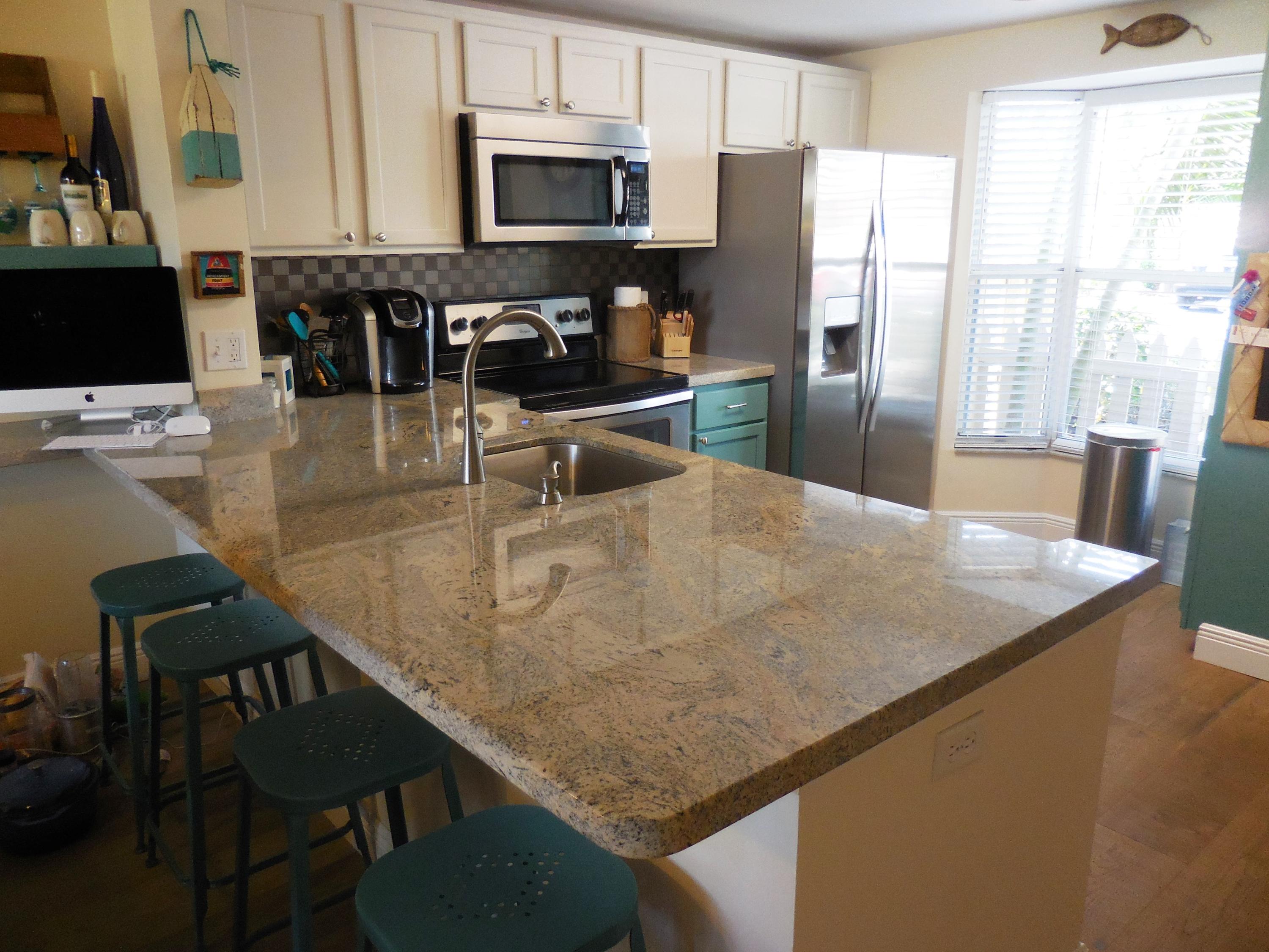 1002 Jeffery Street Boca Raton, FL 33487 - Photo 18 of 42 Kitchen