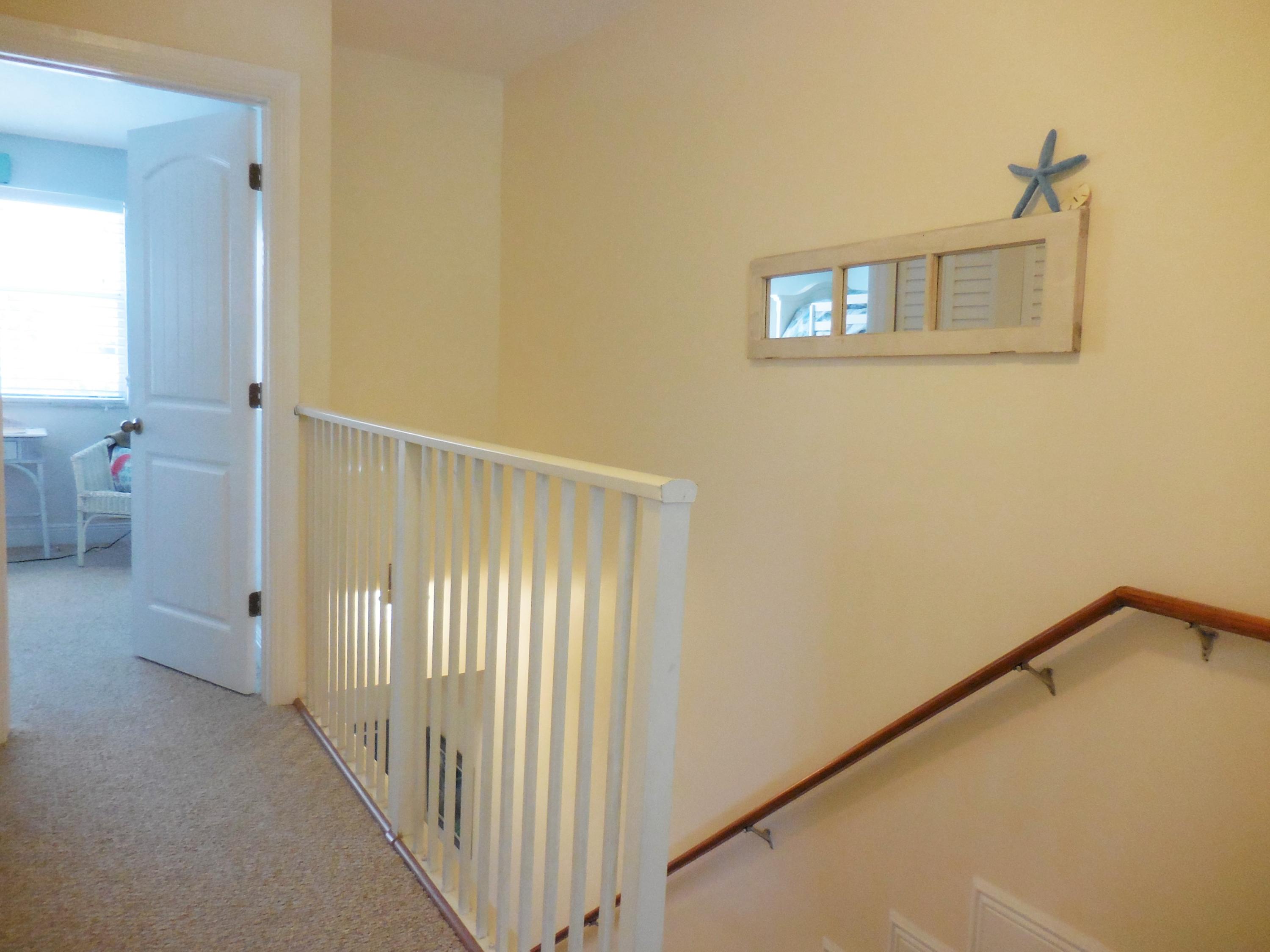 1002 Jeffery Street Boca Raton, FL 33487 - Photo 20 of 42 Landing upstairs