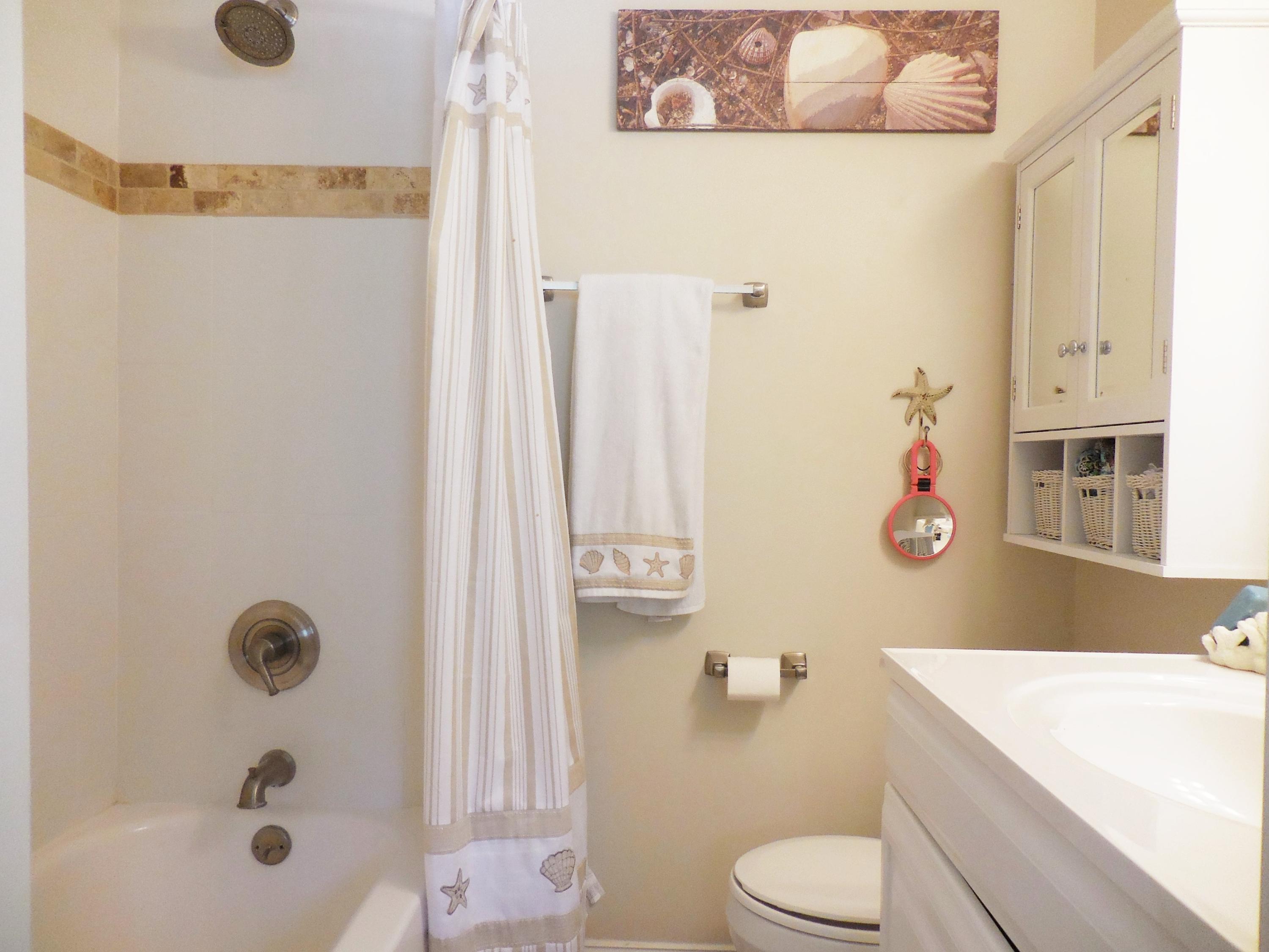 1002 Jeffery Street Boca Raton, FL 33487 - Photo 30 of 42 Bath 1