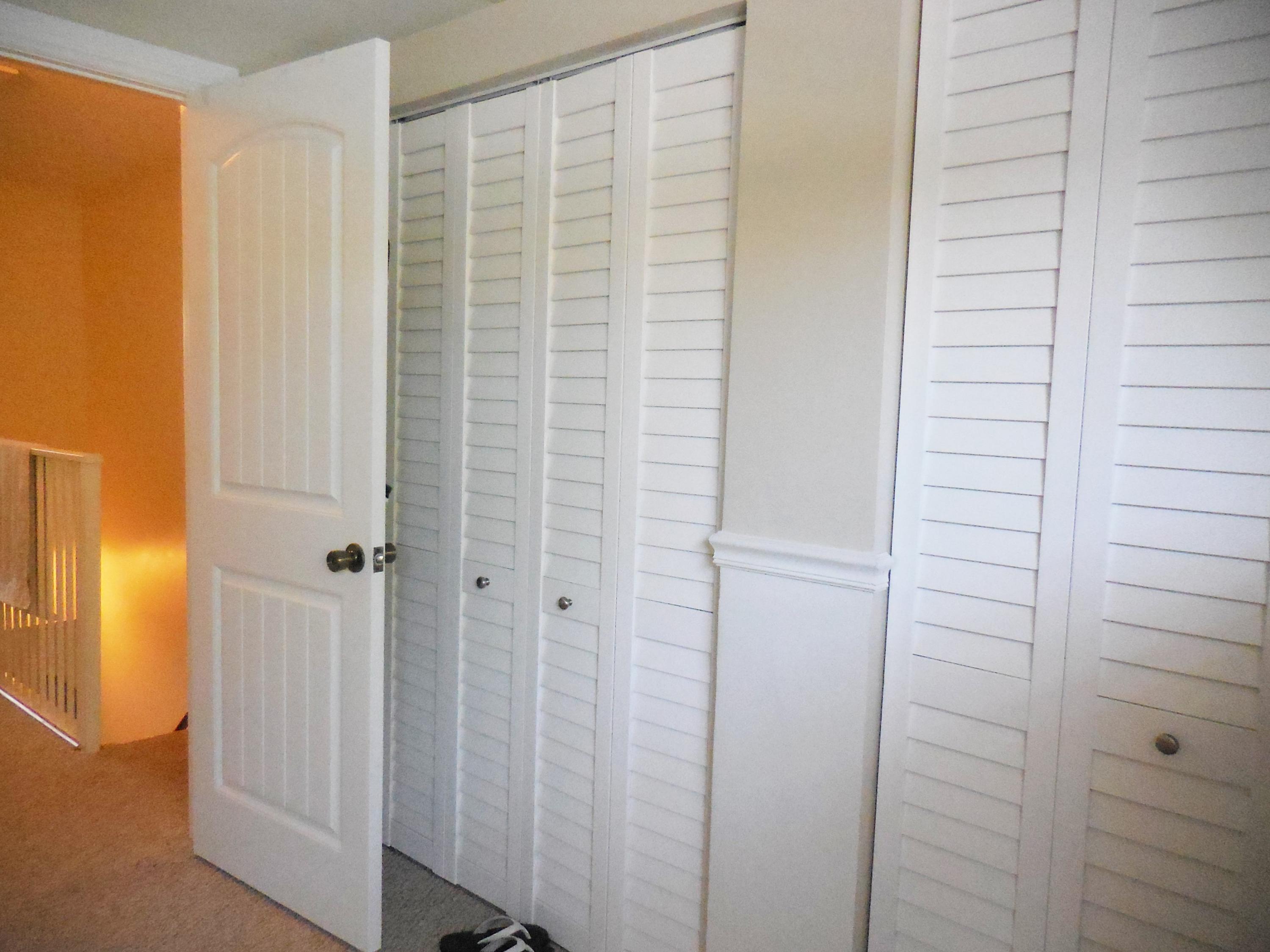 1002 Jeffery Street Boca Raton, FL 33487 - Photo 34 of 42 Doors
