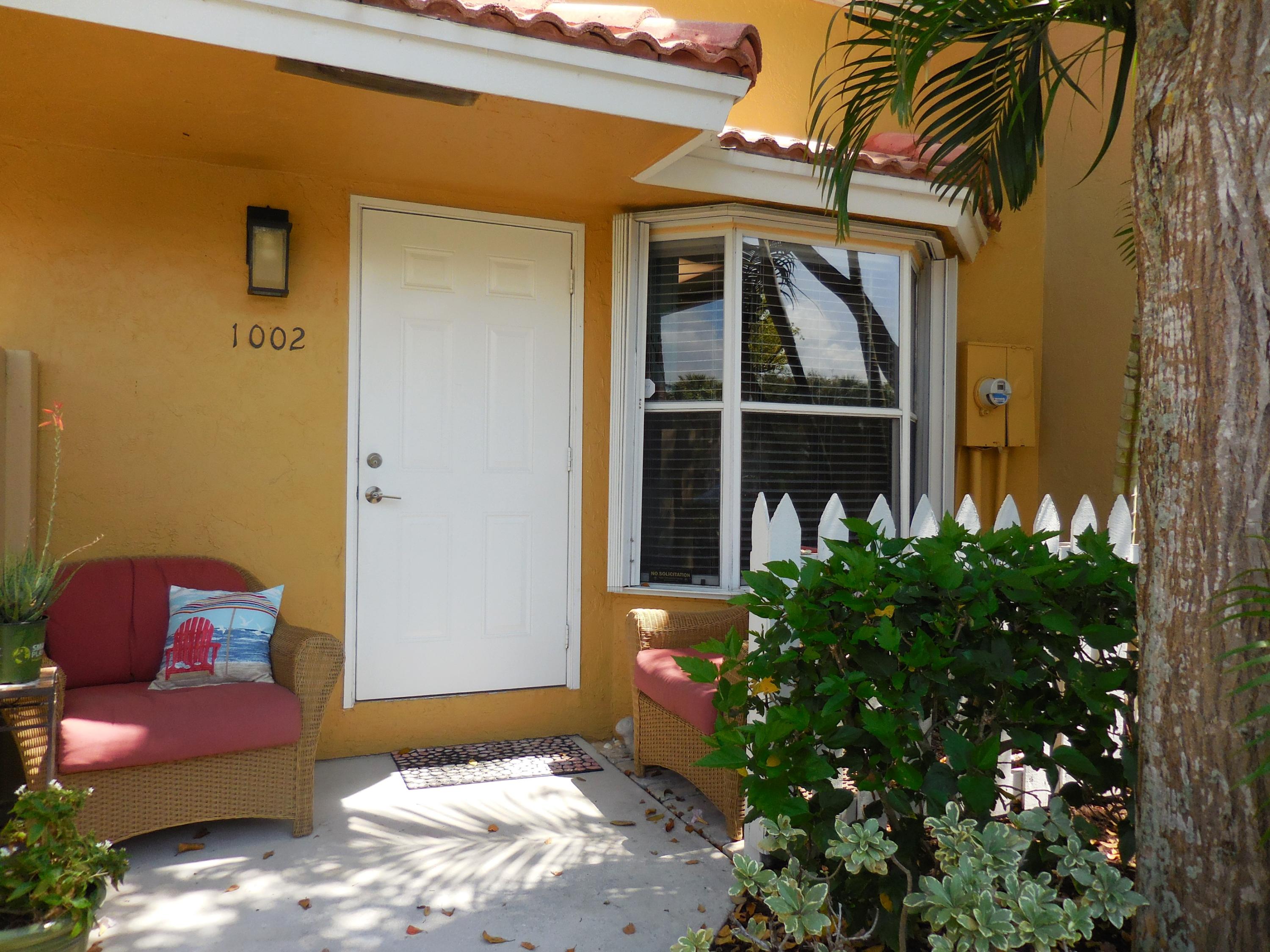 1002 Jeffery Street Boca Raton, FL 33487 - Photo 36 of 42 Front entry