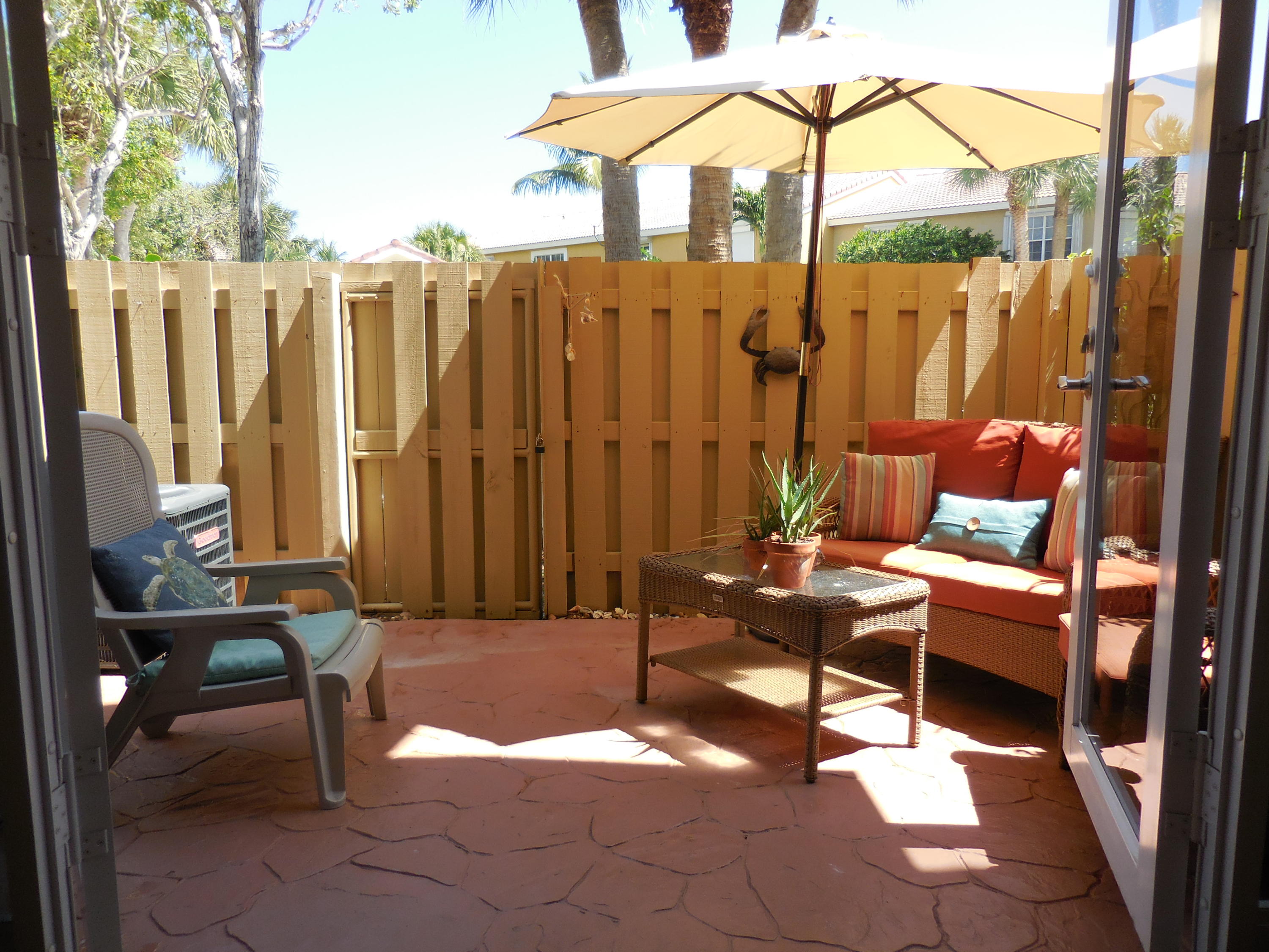 1002 Jeffery Street Boca Raton, FL 33487 - Photo 10 of 42 Patio
