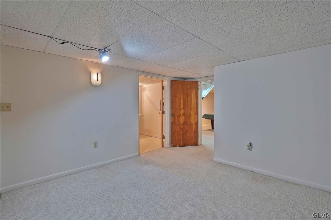 6208 Hilltop Road Orefield, PA 18069 - Photo 30 of 44 Gallery Image 30