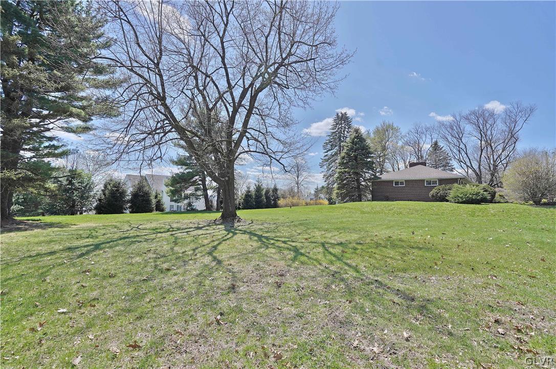 6208 Hilltop Road Orefield, PA 18069 - Photo 38 of 44 Gallery Image 38