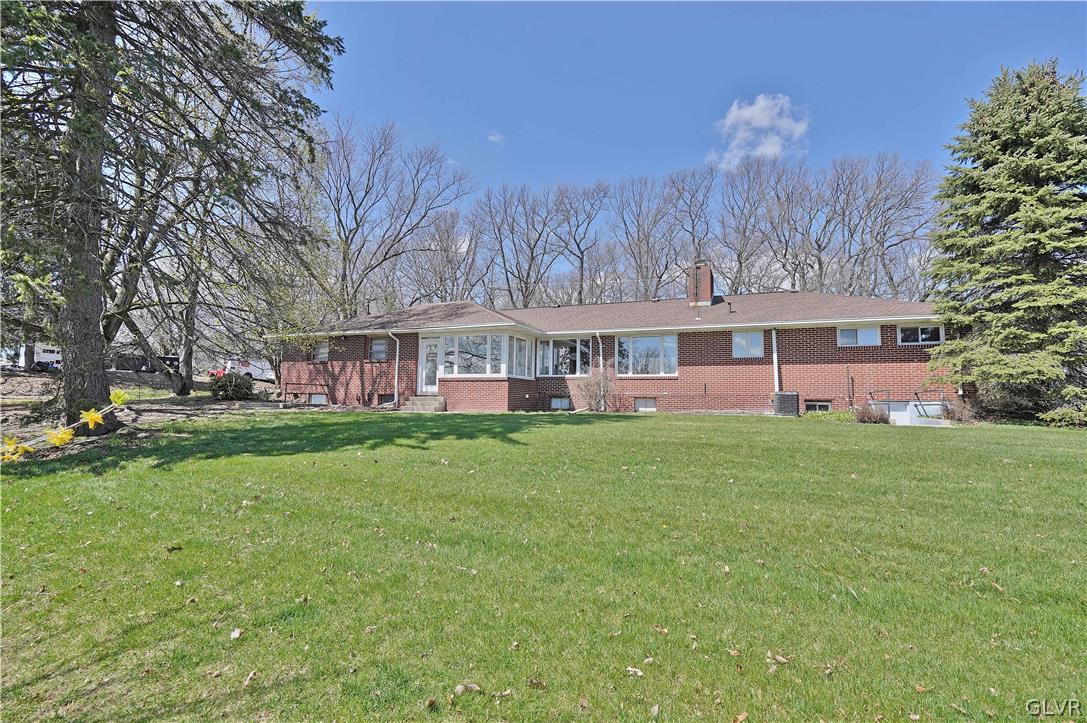 6208 Hilltop Road Orefield, PA 18069 - Photo 40 of 44 Gallery Image 40