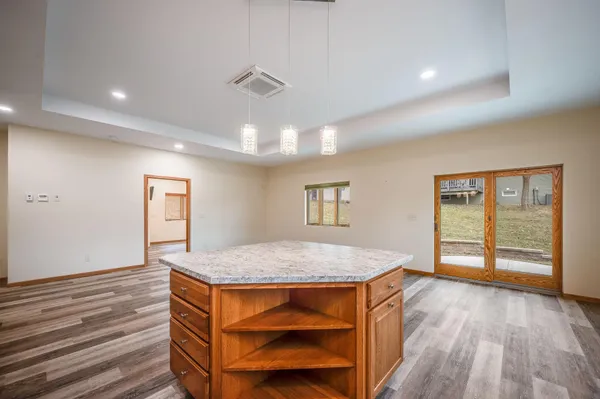 $347,900 | 1965 Norway Avenue, Windom, MN 56101