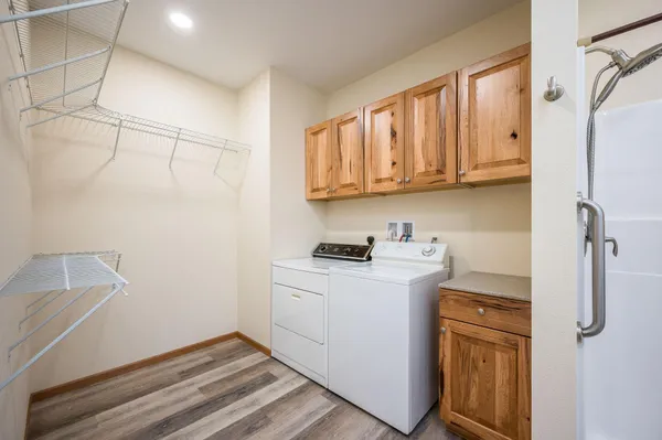 $347,900 | 1965 Norway Avenue, Windom, MN 56101